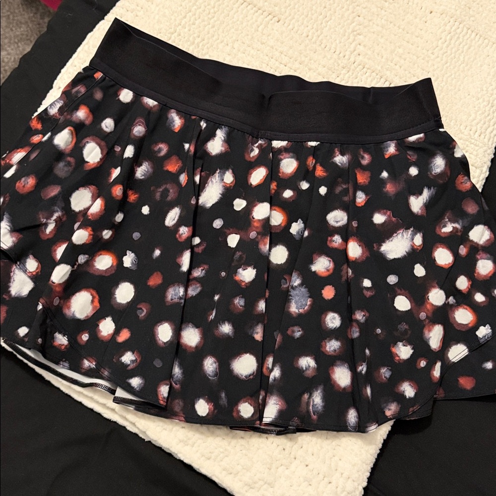 Lululemon Black and White Polka Dot Skirt